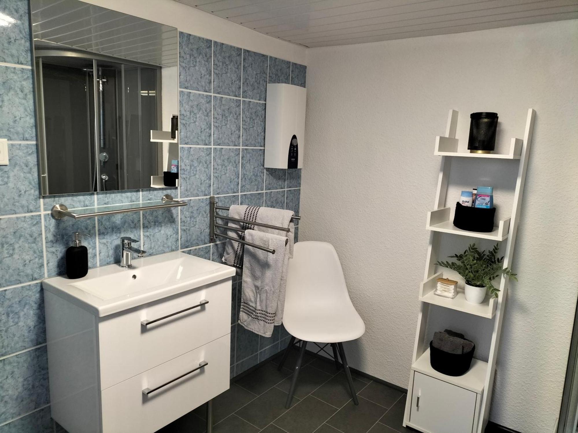 Ferienwohnung Am Nuerburgring 2.Og Adenau Exteriör bild